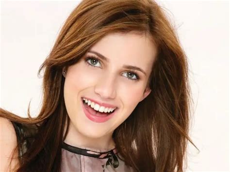 emma roberts personal life.